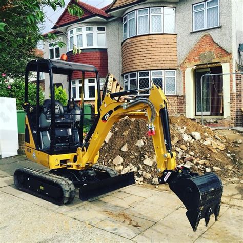 mini digger and driver hire kent|man and mini digger hire near me.